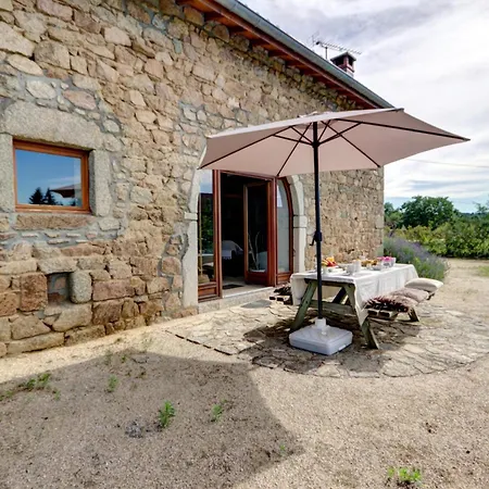 Rustique 6 Pers Avec Cheminée Et Grand Jardin, Animaux Acceptés - Fr-1-496-61 *